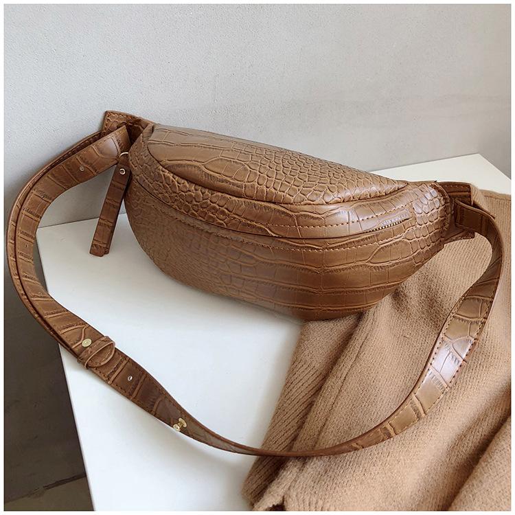 2019 Always Trendy Crocodile Pattern Leather Waist Bum Bag Fashion Korea Ladies Fanny Pack For Women