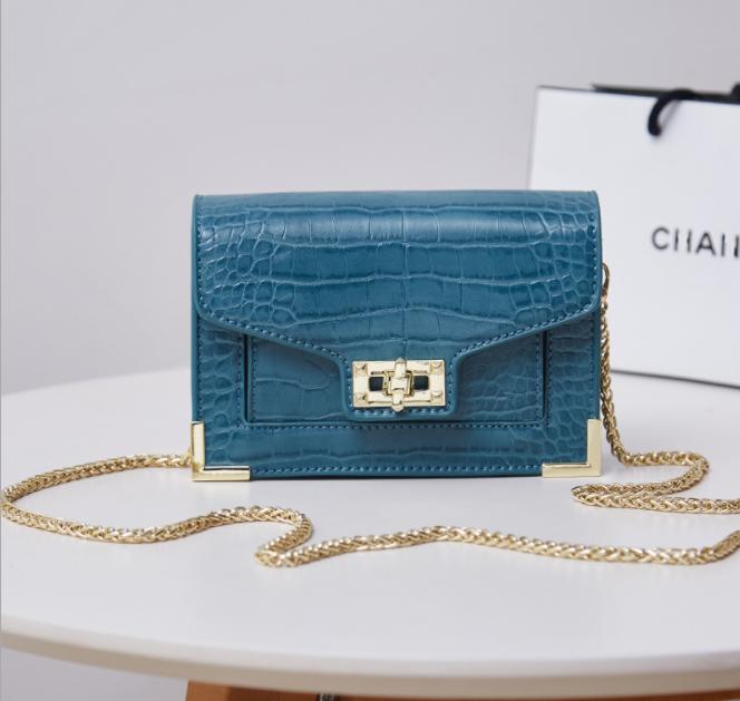 2019 Multifunction Korea Trendy Women Waist Belt Bag Alligator Leather fashion Messenger Bags Fanny Pack For Ladies